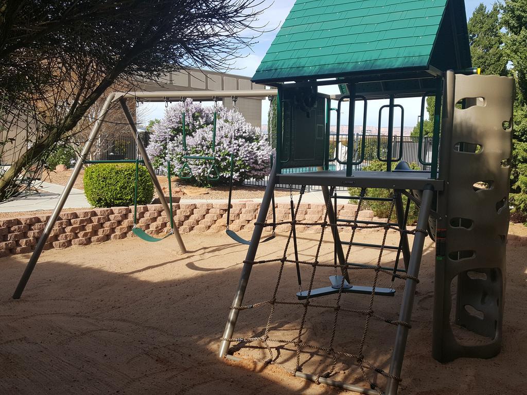 Lake Powell Canyon Inn เพจ ภายนอก รูปภาพ