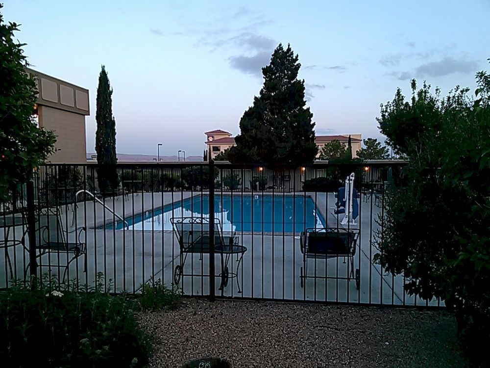 Lake Powell Canyon Inn เพจ ภายนอก รูปภาพ