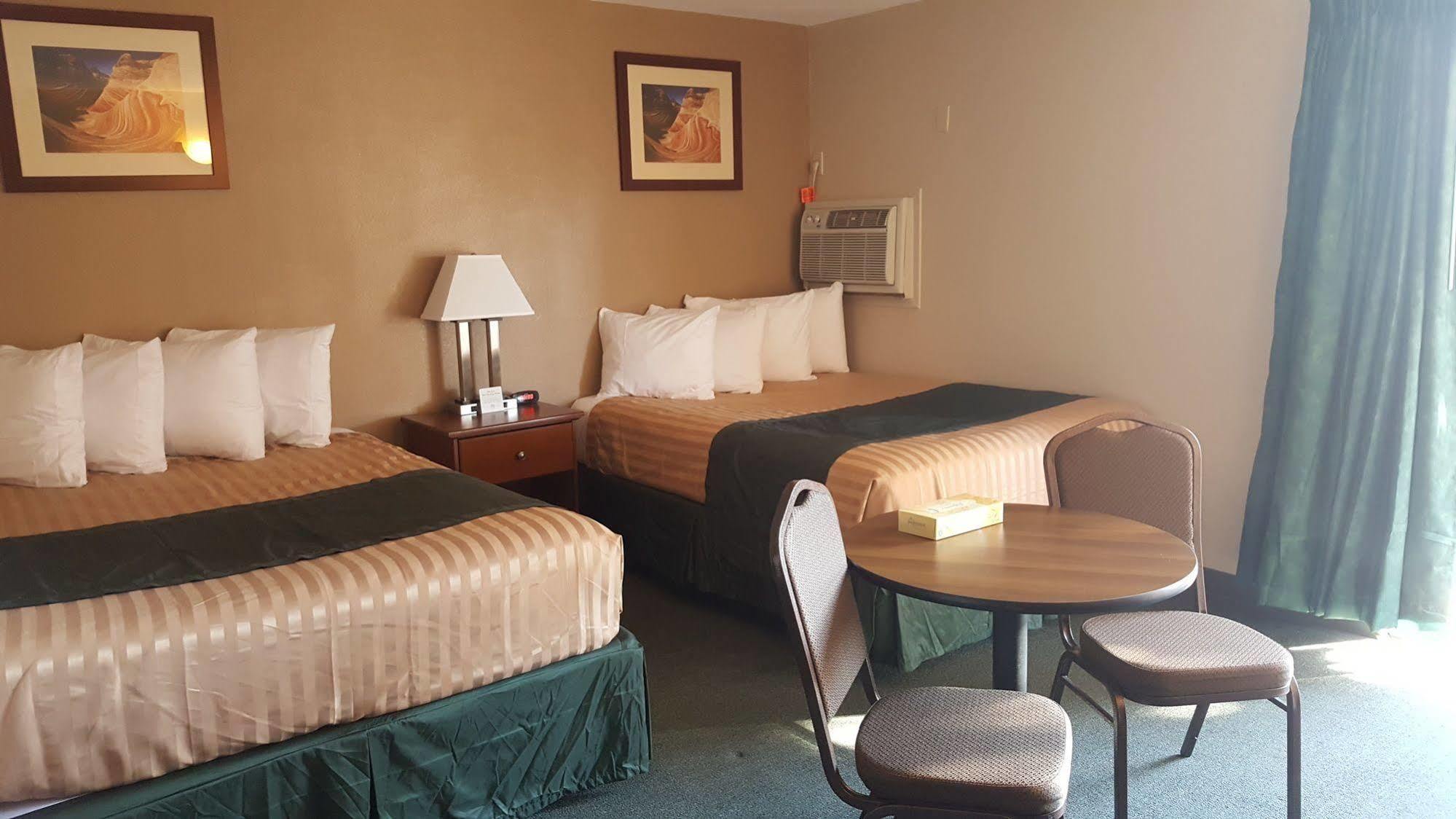 Lake Powell Canyon Inn เพจ ภายนอก รูปภาพ
