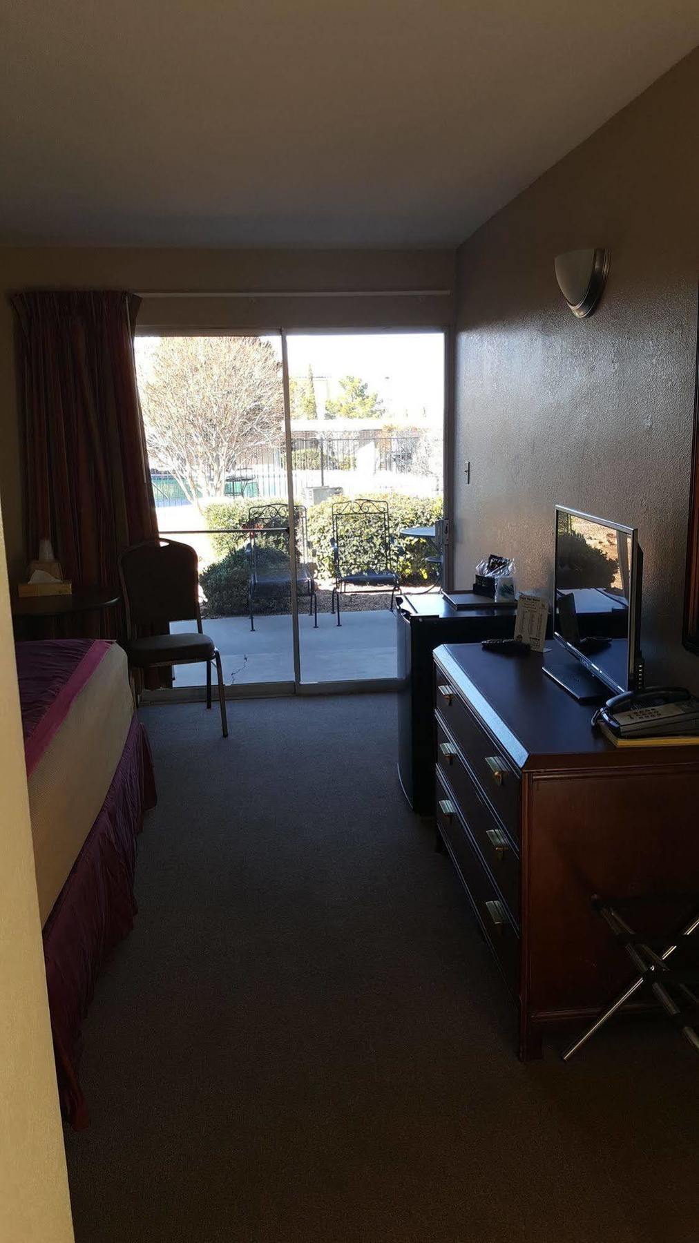 Lake Powell Canyon Inn เพจ ภายนอก รูปภาพ